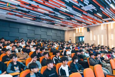 Fieldtrip Đại học FPT: Khám phá con đường cứu nước của Hồ Chí Minh tại Bảo tàng Quân khu 5